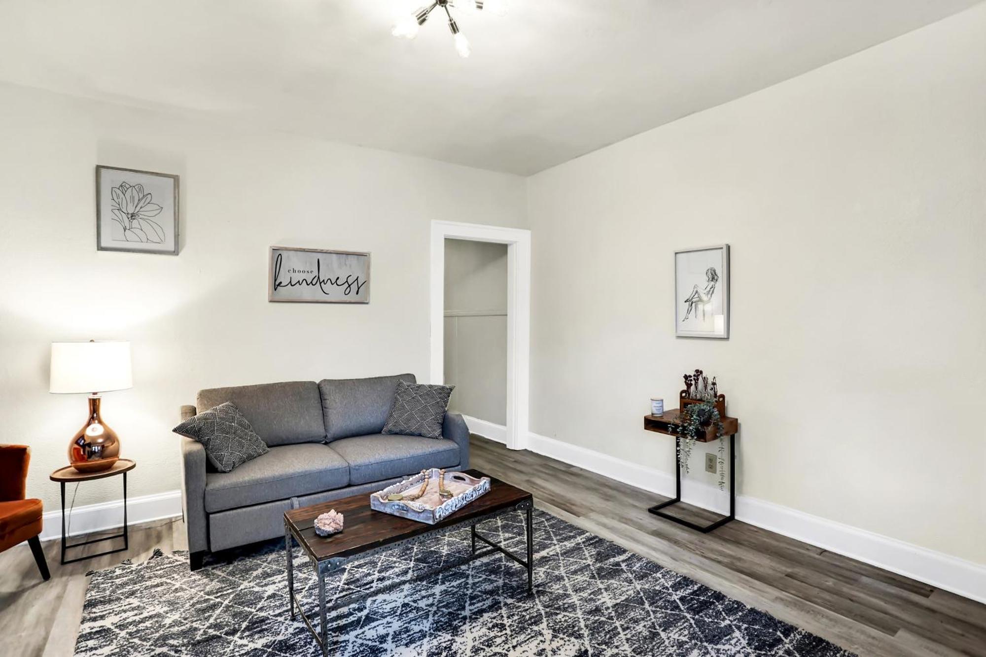 Stylish Urban Flat. Quiet Area Close To Bottleworks/ Downtown Appartement Indianapolis Buitenkant foto